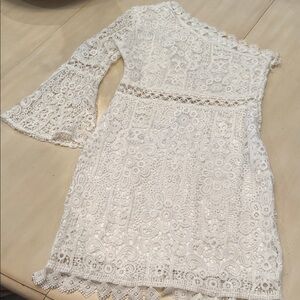 XS Women's Asymmetrical Lace Dress - White